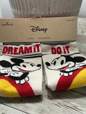 Mickey Mouse/Hallmark socks